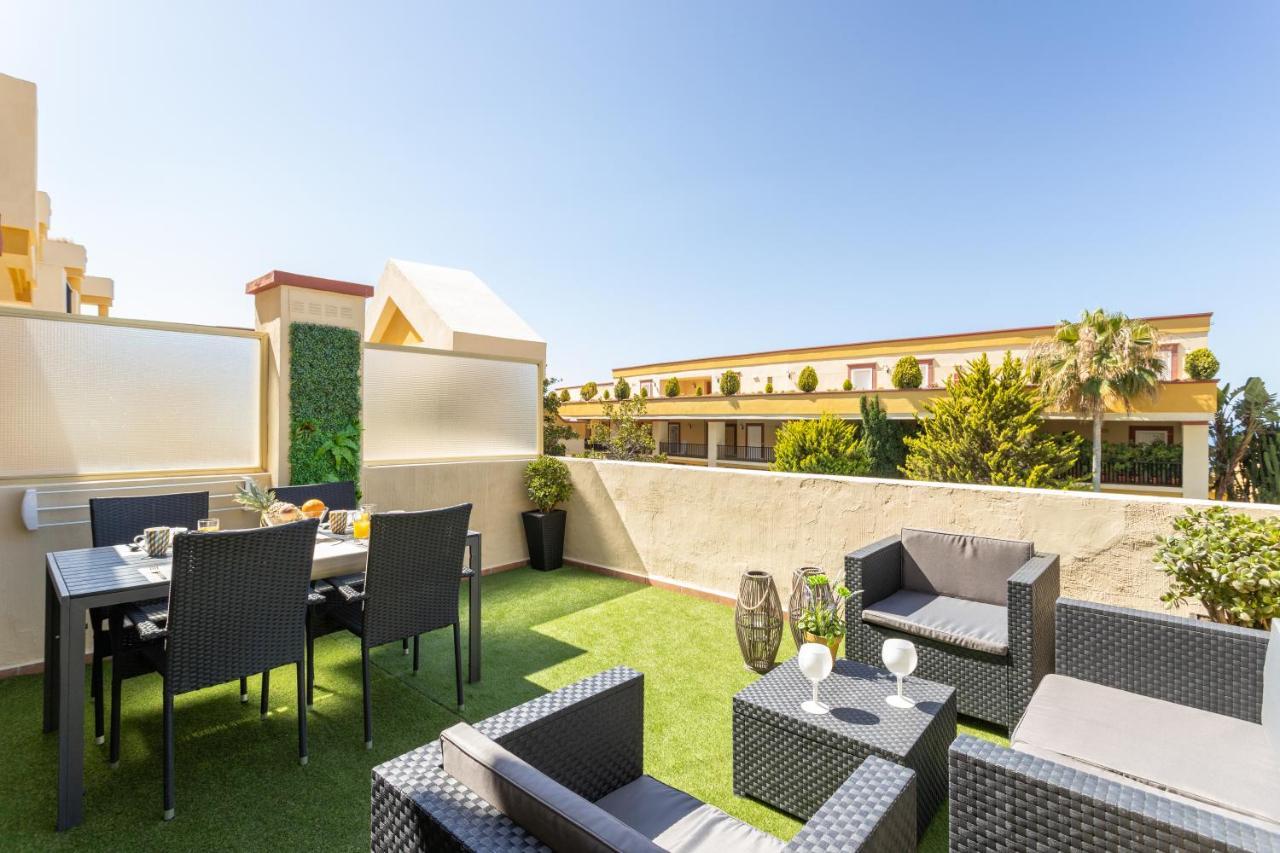 OleHolidays 325 Romana Playa vistas al mar Marbella Exterior foto